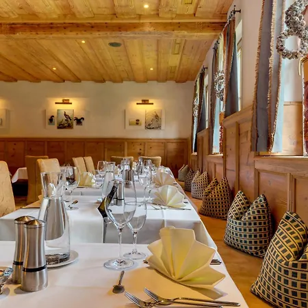 Hotel Robinson Amadé 4*