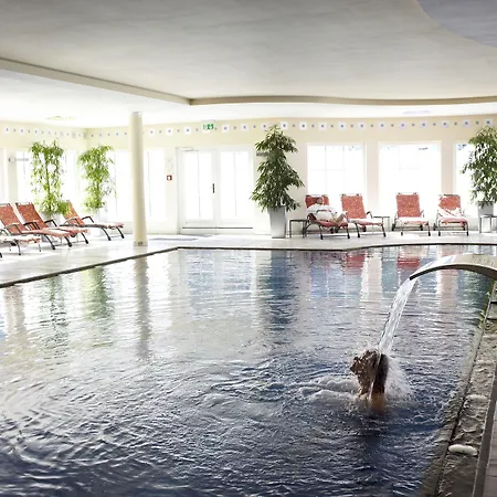 Hotel Robinson Amade