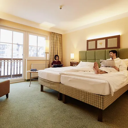 Hotel Robinson Amade