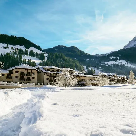 Robinson Amade Hotel