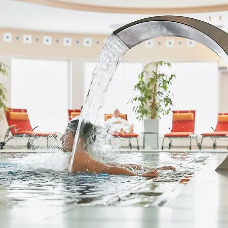 Robinson Amade Hotel