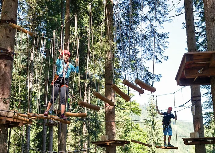 Robinson Amade מלון קליינארל