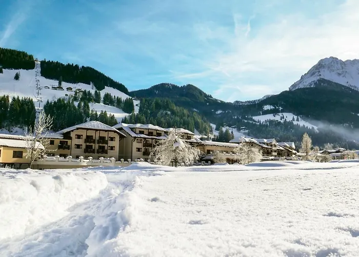 Robinson Amade Hotel